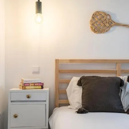 Traditional House: Private Pool And Sunny Terrace Portimão