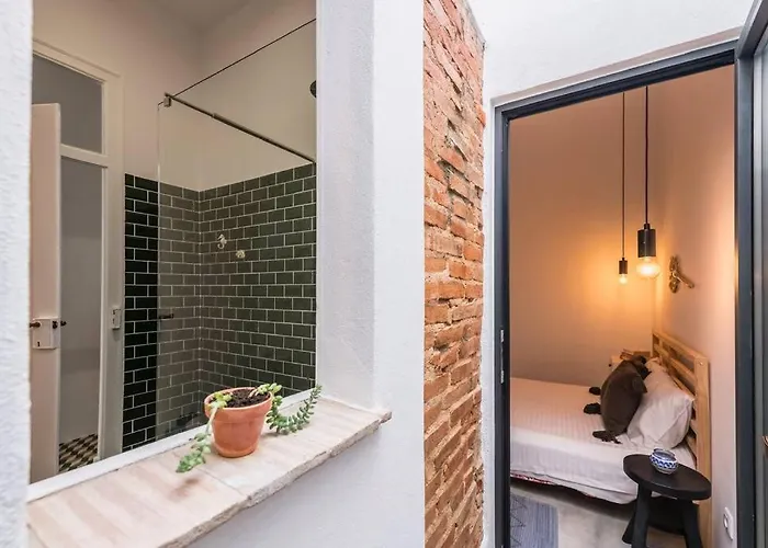 Вилла Traditional House: Private Pool And Sunny Terrace Портиман