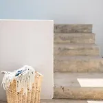 Traditional House: Private Pool And Sunny Terrace Портиман