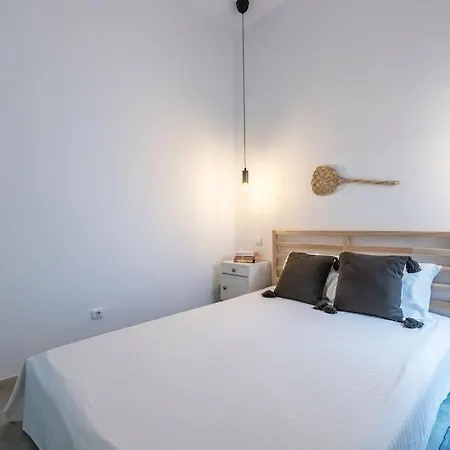 Traditional House: Private Pool And Sunny Terrace ヴィラ ポルティマン