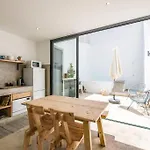 Traditional House: Private Pool And Sunny Terrace Вілла Портіман