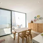 Вілла Traditional House: Private Pool And Sunny Terrace *